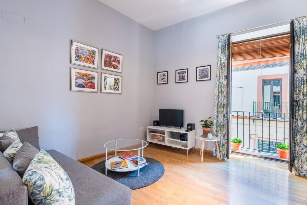 Apartamento Deluxe Terrace. Alameda Севилья Экстерьер фото