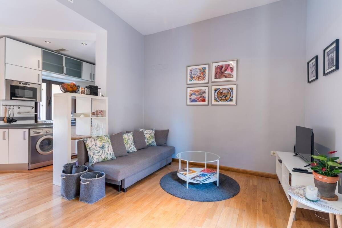 Apartamento Deluxe Terrace. Alameda Севилья Экстерьер фото