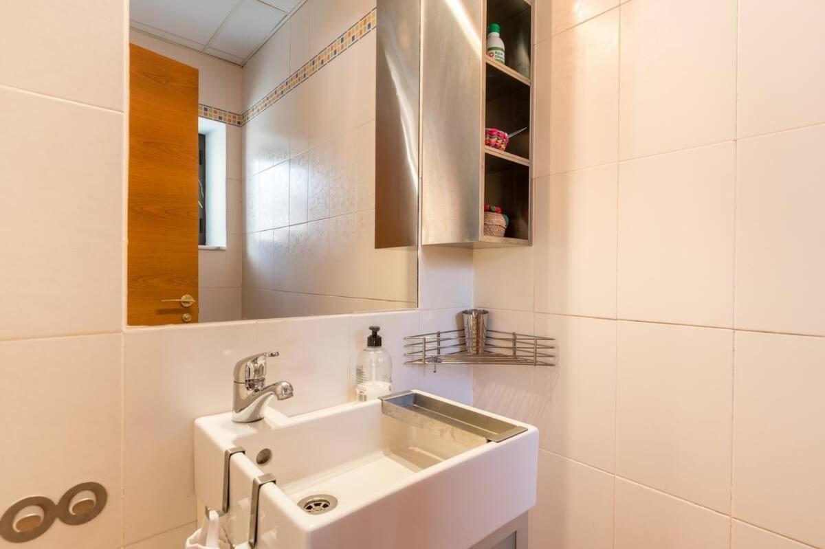 Apartamento Deluxe Terrace. Alameda Севилья Экстерьер фото